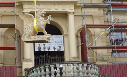 Giebelfiguren ins Lindenau-Museum zurückgekehrt 