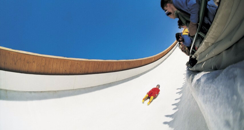 Junioren–Rennrodelweltcups in Oberhof startet