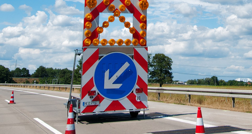 Auf der A71 werden ab heute Hitzeschäden beseitigt