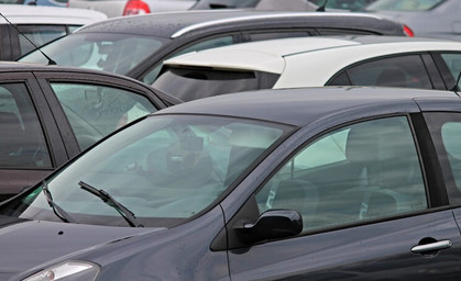 Falschparker - Was dürfen Sie tun, wenn Sie eingeparkt werden?