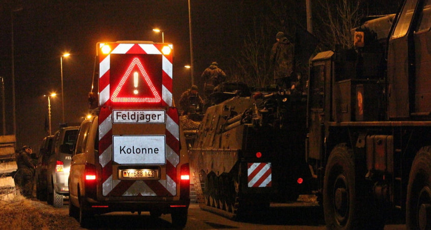 Behinderungen wegen Panzerfahrten