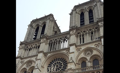 Europa unter Schock: Notre Dame in Flammen