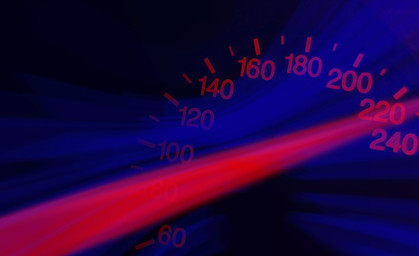 Mit 222 km/h in 130er-Zone geblitzt