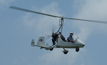 Den Borkenkäfer mit Leichtflugzeug aus der Luft aufspüren