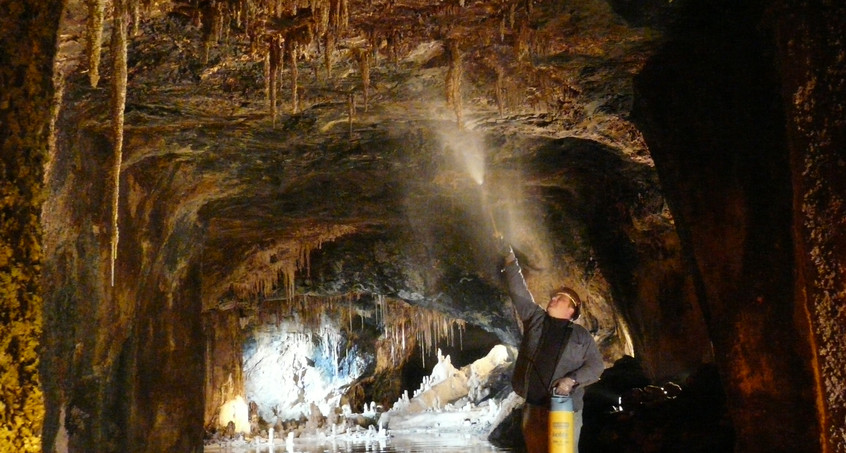 Feengrotten schließen für Frühjahrsputz