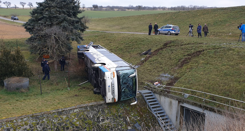 Schlimmer Schulbusunfall im Wartburgkreis