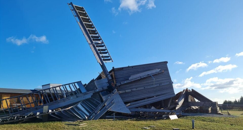 Spendensammlung für Wiederaufbau der Bockwindmühle