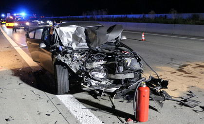 Familie nach Kollision mit Tanklaster auf der A4  schwer verletzt