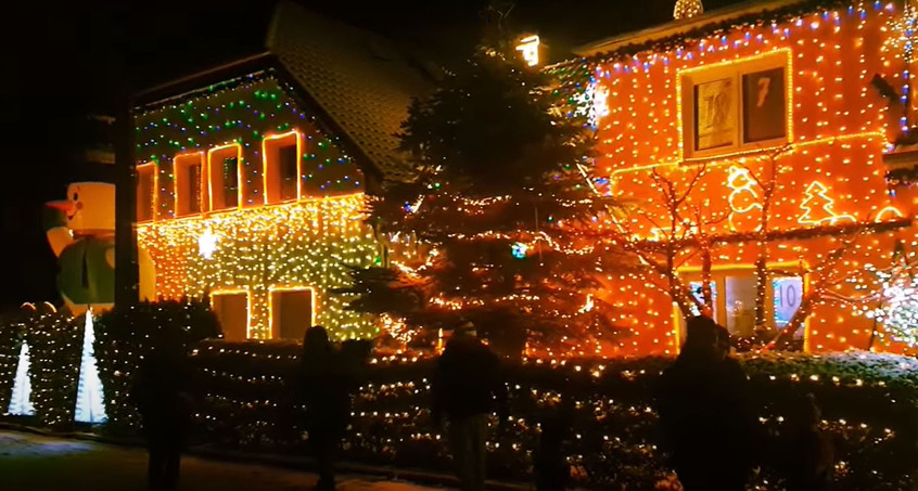 Thüringer Weihnachtshaus in Walschleben wird auch in diesem Jahr leuchten 