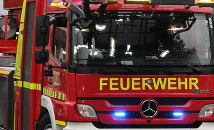 Scheune brennt im Eichsfeld nieder - Flammen greifen auf Wohnhaus über