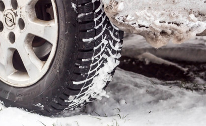 Frostschutz, Winterreifen, Batterie: So ist Ihr Auto winterfest