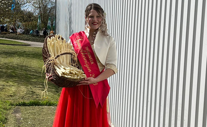 Michelle Siegel ist Thüringens neue Spargelkönigin 