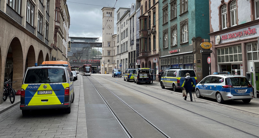 Mehrere Polizisten bei Einsatz in Erfurt verletzt