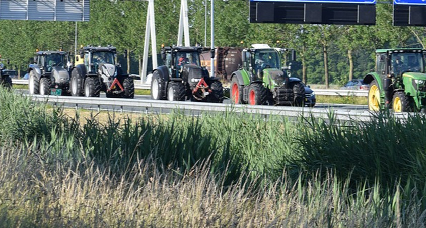 Bauern-Proteste gehen mit dezentralen Aktionen weiter