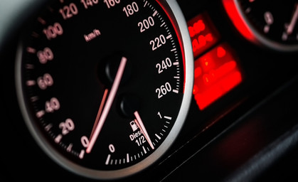Action, Autos, Adrenalin: Automobilmesse in Erfurt gestartet