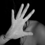 letzte-rettung-frauenhaus-hand-1832921_1920_c_01