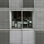 buero-krise--lueften----und-wie-man-sie-nicht-loest--office-5309654_1280_c_01