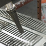 reinigung-mit-trockeneis-istock-472849714-tiny_c_01