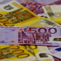 geldtyp--der-investor-euro-geld-haushalt-4_c_01