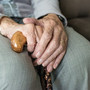 zwei-jahre-ambulanter-pflegedienst-beim-christopherus-werk--hand-3666963_1920-1_c_01