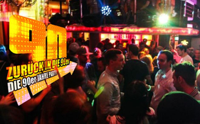 Zurück in die 90er - Die 90er Jahre Party