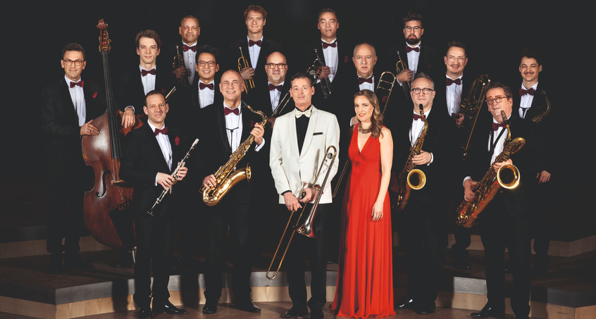 Glenn Miller Orchestra directed by Uli Plettendorff